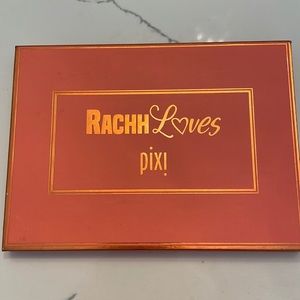 Rachh Loves Pixi The Layers Highlighting Palette Glow On